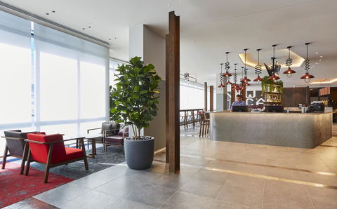 Holiday Inn Express Newcastle, An IHG Hotel - Accommodation Rockhampton 2
