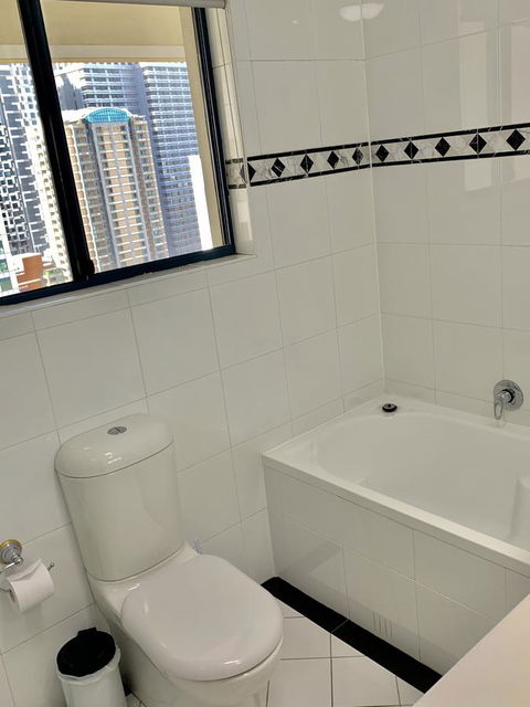 Castle Serviced Apartments - Accommodation Rockhampton 11