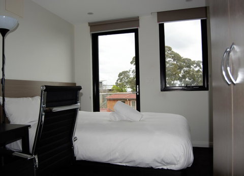 Seranin | Gordon - Accommodation Rockhampton 2