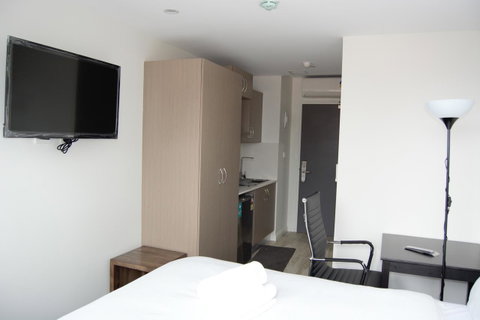 Seranin | Gordon - Accommodation Rockhampton 1
