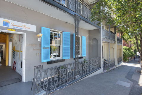 Summer House Kings Cross - Accommodation Rockhampton 6