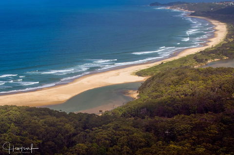 Valla's Beach House - Accommodation Rockhampton 4