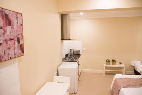 T&M HOUSE - Accommodation Rockhampton 4