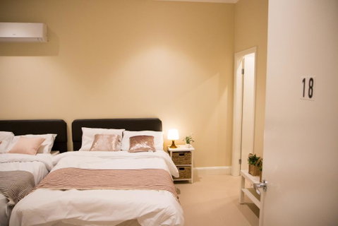 T&M HOUSE - Accommodation Rockhampton 44