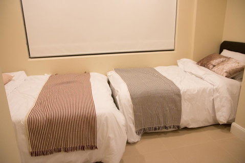 T&M HOUSE - Accommodation Rockhampton 30