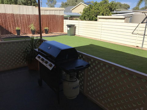 Jadan Cottages - Accommodation Rockhampton 7