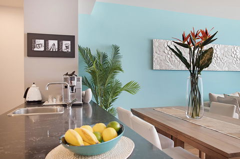Arena Luxury Beachfront Apartment - Accommodation Rockhampton 16