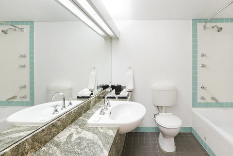 Holiday Inn Parramatta, An IHG Hotel - Accommodation Rockhampton 7