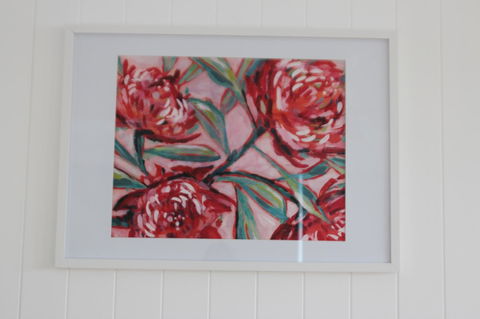 Red Waratah - Accommodation Rockhampton 4