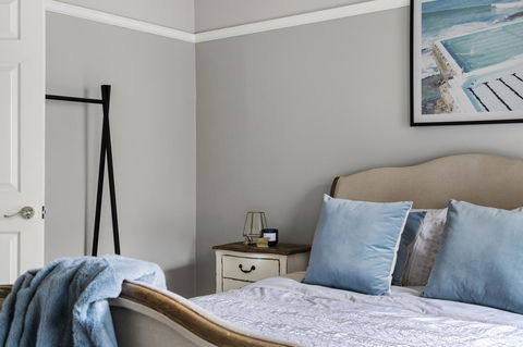 The Spa Cottage With HotTub, Netflix & Stan - Accommodation Rockhampton 4