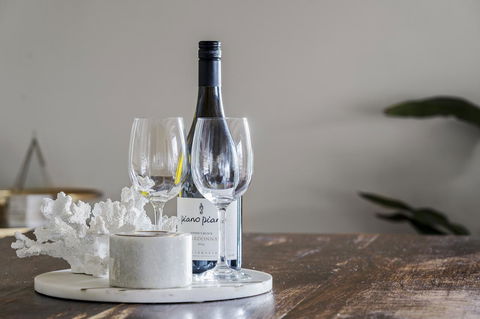 The Spa Cottage With HotTub, Netflix & Stan - Accommodation Rockhampton 10