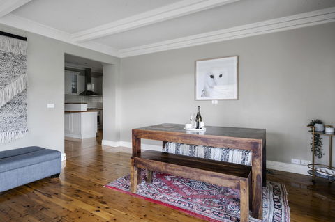 The Spa Cottage With HotTub, Netflix & Stan - Accommodation Rockhampton 26