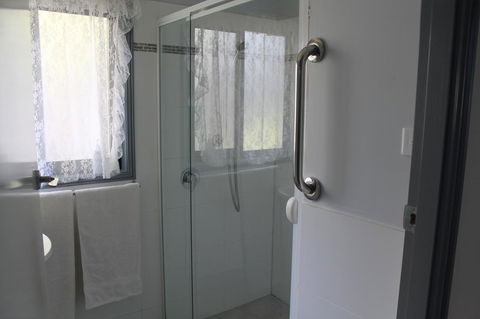Ducati\'s B And B - Accommodation Rockhampton 10