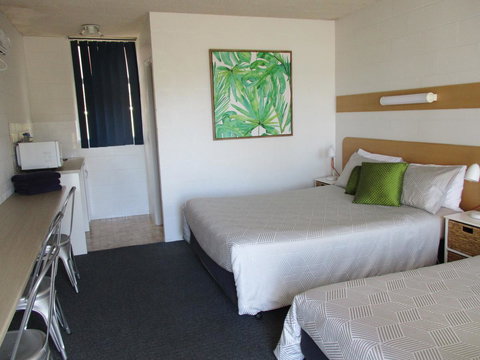 South Seas Motel - Accommodation Rockhampton 1