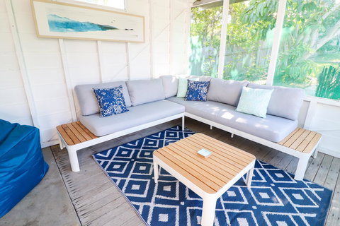 Coastal Horizons Beach House - Accommodation Rockhampton 2