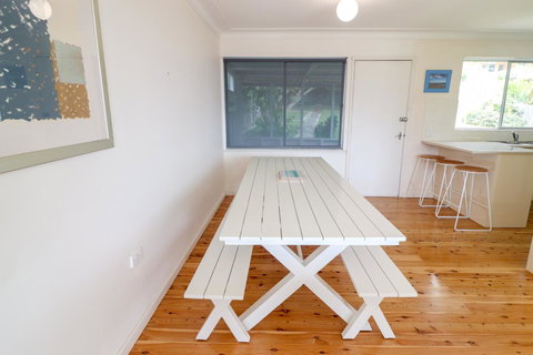 Coastal Horizons Beach House - Accommodation Rockhampton 8