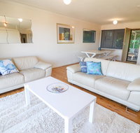 Coastal Horizons Beach House - Accommodation Rockhampton