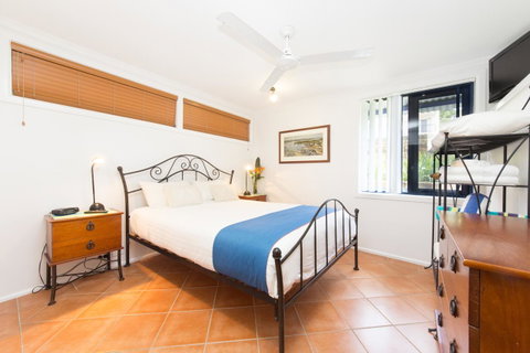 Coast Yamba - Adults Only - Accommodation Rockhampton 31