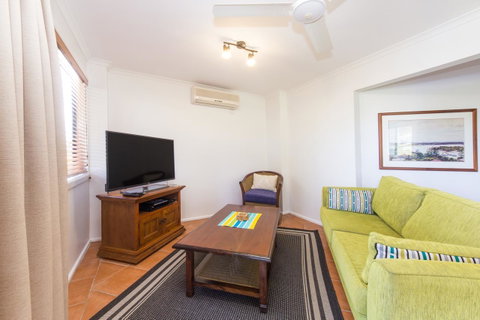 Coast Yamba - Adults Only - Accommodation Rockhampton 30