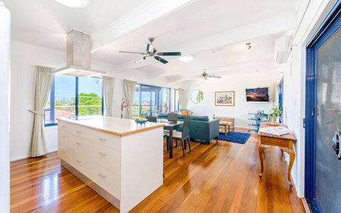 Coast Yamba - Adults Only - Accommodation Rockhampton 10