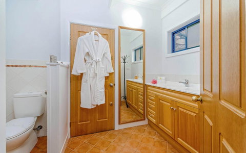 Coast Yamba - Adults Only - Accommodation Rockhampton 20