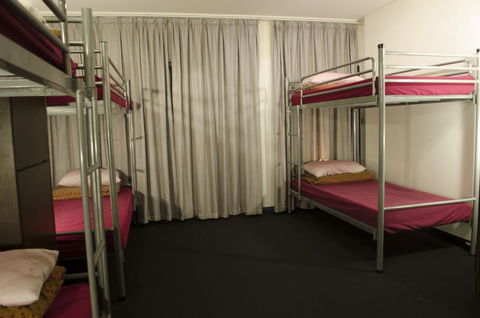 790 On George Backpackers - Accommodation Rockhampton 10