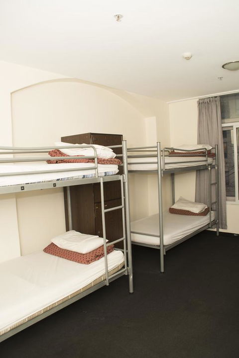 790 On George Backpackers - Accommodation Rockhampton 11