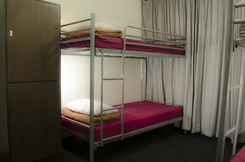 790 On George Backpackers - Accommodation Rockhampton 13