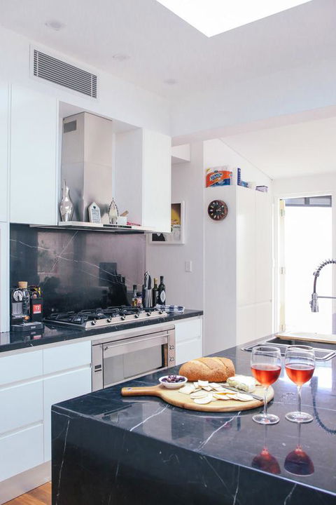 Private Room - Luxury Mosman Home - Accommodation Rockhampton 7