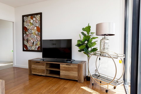 The Penthouse - Accommodation Rockhampton 11