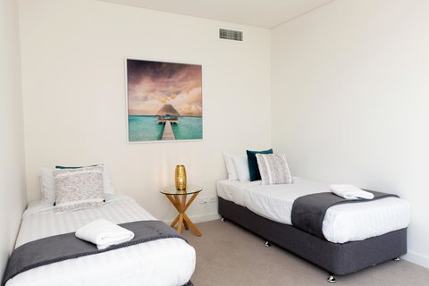 The Penthouse - Accommodation Rockhampton 23