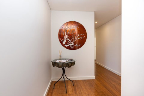 The Penthouse - Accommodation Rockhampton 1