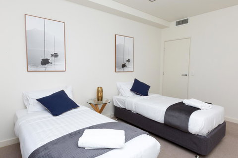The Penthouse - Accommodation Rockhampton 19