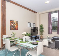 Classic 2 BR Apt in Pyrmont - Accommodation Rockhampton