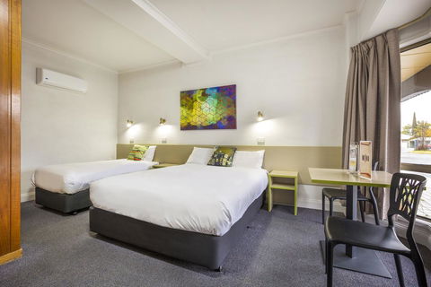 Boomerang Hotel - Accommodation Rockhampton 11