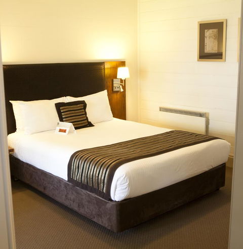 Q Station - Accommodation Rockhampton 3