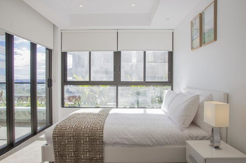 Cozy Apartment With Harbour Bridge View In Bondi - Accommodation Rockhampton 5