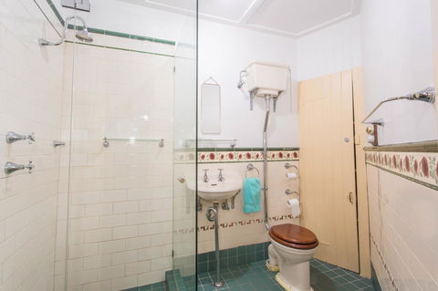 Australian Heritage Hotel - Accommodation Rockhampton 11