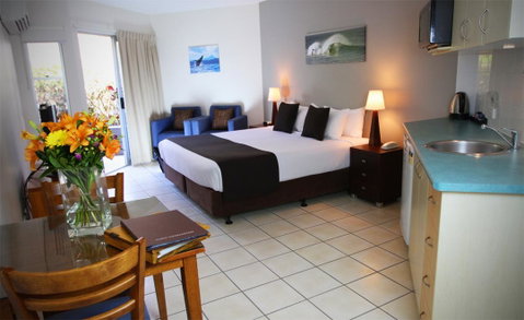 The Byron Beachcomber - Accommodation Rockhampton 7