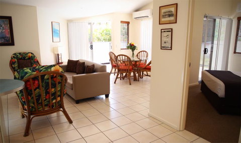The Byron Beachcomber - Accommodation Rockhampton 23