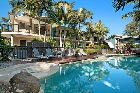 The Byron Beachcomber - Accommodation Rockhampton 1