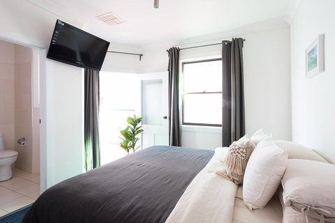 Jet Flamingo - Accommodation Rockhampton 10