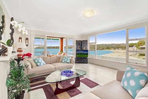 The Oriana - Accommodation Rockhampton 2