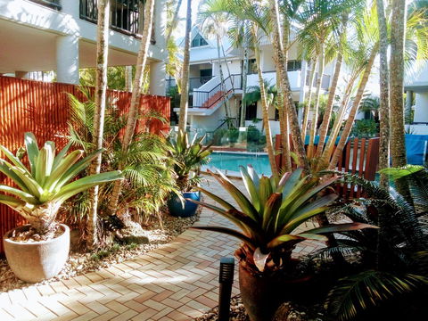 Outrigger Bay - Accommodation Rockhampton 0