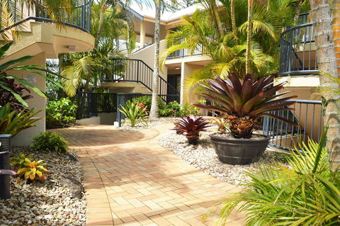 Outrigger Bay - Accommodation Rockhampton 17