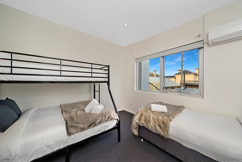 Carlton Suites - Accommodation Rockhampton 22