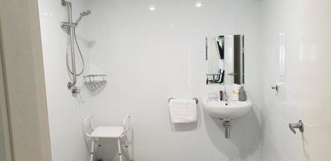 Carlton Suites - Accommodation Rockhampton 21