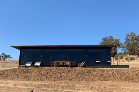 Belisi Farmstay Cottage - Accommodation Rockhampton 3