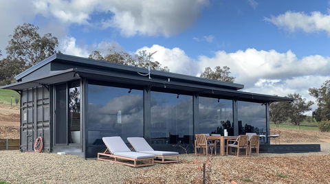 Belisi Farmstay Cottage - Accommodation Rockhampton 0