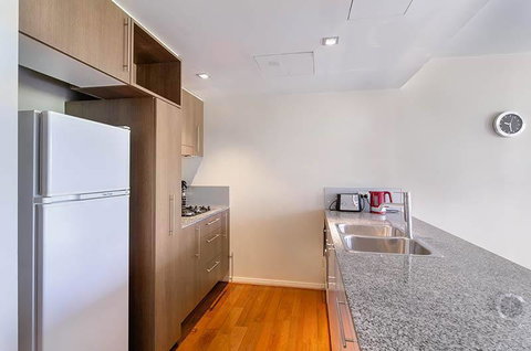 Wyndel Apartments North Sydney - Harbour Watch - Accommodation Rockhampton 10